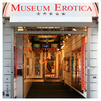 sex-museum-00